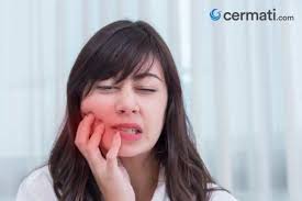 Manakala anda mengalami sakit gigi, ada sejumlah jenis obat sakit gigi yang bisa dikonsumsi untuk meredakan sakit gigi yang diderita. 7 Obat Paling Ampuh Untuk Mengobati Sakit Gigi Cermati Com