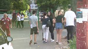 Vezi aici notele pentru fiecare județ! Bac Sesiunea ToamnÄƒ 2019 CandidaÅ£ii SusÅ£in Proba ScrisÄƒ La Alegere Stirileprotv Ro