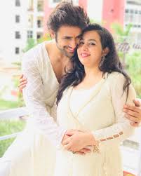 Pearl v puri celebrates his 31st birthday with his parents and family in hometown agra :: Pearl V Puri Fans Rahulja22193075 Twitter