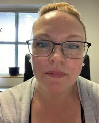 Amber Oliva's Instagram, Twitter & Facebook