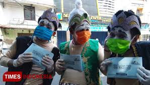 Di kelola oleh warga negara republik indonesia yang tinggal di kota cirebon. Unik Ada Tokoh Punakawan Dalam Sosialisasi Psbb Di Kota Cirebon Times Indonesia