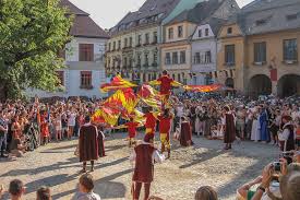 Festivalul de arta medievala de la sighisoara, la care vor participa 400 de invitati, se va desfasura intre 30 iulie si 1 august. The 2016 Edition Of Sighisoara Medieval Festival In Limbo The Romania Journal