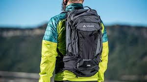 Vaude Ebracket 28 E Bike Rucksack Mit Ordentlich Volumen Rucksack North Face Rucksack E Bike