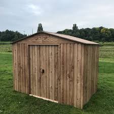 Un abri de jardin metal ne manquera pas de répondre à vos besoins, ne le laissez pas vous filer entre les doigts ! Abri De Jardin Metal Imitation Bois Duramax Titan 4 75m