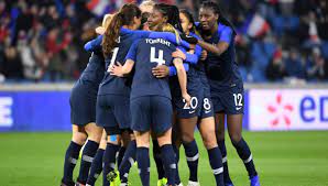 Varane ne veut pas se mêler au cas benzema. L Equipe De France De Football Feminin Jouera A Orleans Le 25 Mai Pour Preparer Le Mondial