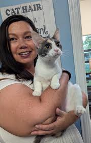 Today is Netta's day!! Her new name is Nala. She has a human brother and a  fur sister who are so happy to welcome her to the family. Happy life, sweet  girl.