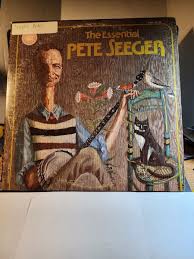 PETE SEEGER THE ESSENTIAL PETE SEEGER 1978 -Vanguard 2 LPS VG+ R34
