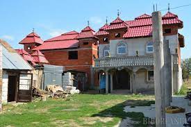 Am o constructie pe un teren,din 2010. Case Pe Faras Proprietarii A 1 000 De Constructii Ridicate Ilegal