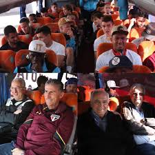 É isso o que diz um estudo realizado pelo datafolha e publicado pelo jornal agora no último domingo (14). Atitude Nota 10 Jogadores De Santos E Sao Paulo Chegam Juntos No Mesmo Onibus