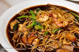 Tapi pernah tak anda cuba resepi mee wantan chinese style yang merupakan salah satu makanan cina yang popular? Resepi Kwetiau Goreng Cina