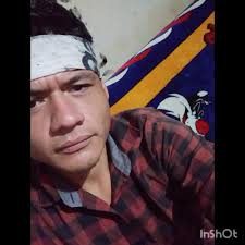 El video de Farid es una mrda pretenciosa, debió hacerlo con John "GOTY  Bolas de Acero Mata Zombies" Marston