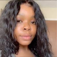 70+ perfiles de «Whatley»