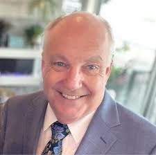 Are real estate agents getting texts from random buyers looking at million  dollar listings in their area?