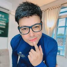 Psicólogo Adrián R