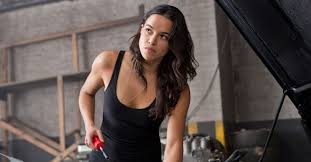 The first film hit the scene in 2001 and many of the fans of the films have loved every single one because. Alice Braga Fast And Furious