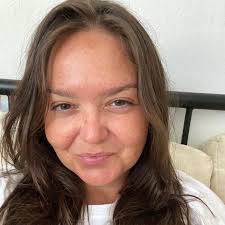 Will I lose my social security benefits if I retire in France as a Dutch  citizen with a US green card?