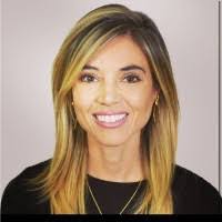 Heidi Meeker's Instagram, Twitter & Facebook