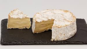 Avec une consommation moyenne annuelle de 26 kg par habitant, la france. Camembert Wikipedia