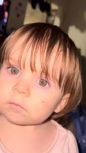 I love the colour of my daughters eyes 😍