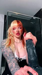 Dive into Xinia Official's explicit nude content-her private OnlyFans is a must-see