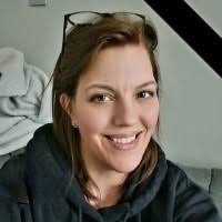 40+ "Susan Hedley" profiles