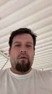 Robert Bilderbeck's Instagram, Twitter & Facebook