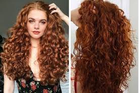 Leggi i consigli del nostro esperto su come tagliare i capelli ricci e quali . Scrunching La Tecnica Che Definisce I Tuoi Capelli Ricci Capellistyle Idee Per Acconciature Capelli Ricci Capelli