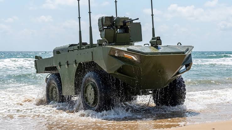 FNSS'ten insansız amfibi araç: İ-ZAHA | DefenceTurk