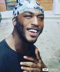 Avery Woods Net Worth