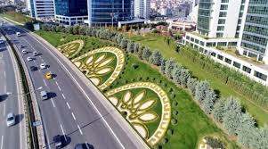 Peyzaj Mimarlari Odasi E5 Teki Dikey Bahce Ekolojik Yaklasimla Degil Insaat Faaliyetlerinin Ayiplarini Ortmek Icin Yapildi Haberler Son Dakika