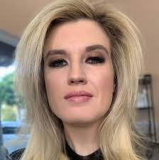 Grace Randolph's Instagram, Twitter & Facebook