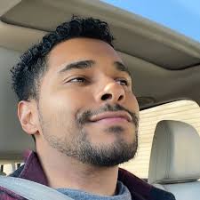 Aaron Ojeda's Instagram, Twitter & Facebook