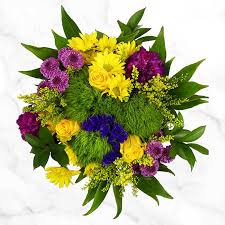 Costco deals are in bloom! Cheerful Garden Bouquet Costco