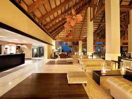 Asia Gardens Hotel Thai Spa A Royal Hideaway Hotel Leading Hotels Light Building Spa