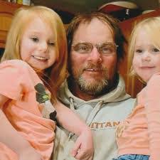 Raymond Marchand's Instagram, Twitter & Facebook