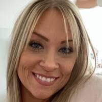 Heather Clem's Instagram, Twitter & Facebook