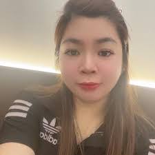 Chi Thach's Instagram, Twitter & Facebook