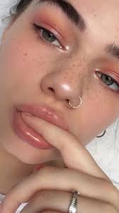 Bruno Chang (brunocm2k)