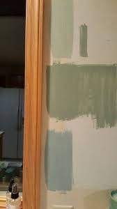 Paint Choices With Honey Oak Wood Trim And Cabinets Benjaminmoore Top Scenic Drive Middle Homes Oak Wood Trim Honey Oak Trim Paint Colors For Living Room