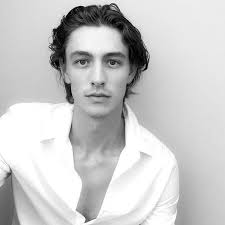 Phillip Mayberry's Instagram, Twitter & Facebook