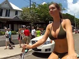 Táto bábika ohromila the whole light porn world with her irresistible charm