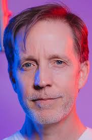 Джеймс Арнольд Тейлор (James Arnold Taylor): фильмы, биография, семья,  фильмография — Кинопоиск