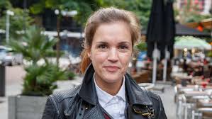 Een filmpje over marly van der velden die de rol van nina sanders in gtst speelt sinds 2005. Do Verrast Marly Van Der Velden Beau Monde