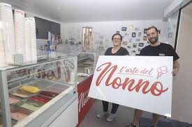 Robin gosens 2021 estatura (altura): Eis Nonno Eroffnet Filiale In Fruherer Backerei In Osthofen