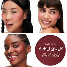 Glow Play Blush enveloppant