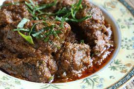 Sejak jumpa resepi dari kak azie, macam ni lah selalu buat masak, dah jatuh cinta sangat dengan resepi beliau samada ganti dengan ayam, hati bahan lain: Rendang Hati Lembu Berempah Yang Sangat Sedap Azie Kitchen