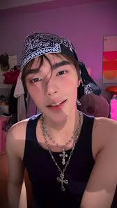 Reel by Emmanuel Manalo (@emanaruuu) · December 22, 2025