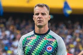 Que este sea el inicio de una gran temporada. Nuestro objetivo principal es mantener lo bueno y trabajar sobre las falencias para consolidarnos como equipo. Estamos felices por la entrega y el