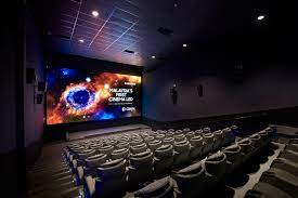 Gsc mid valley, the flagship outlet of gsc, is located on the 3rd floor, its currently the biggest multiplex in asia, and with a total of 18. Gsc Unveils Giant Samsung Led Cinema Screen Onyx The Star