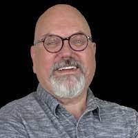 Geoffrey Royall's Instagram, Twitter & Facebook